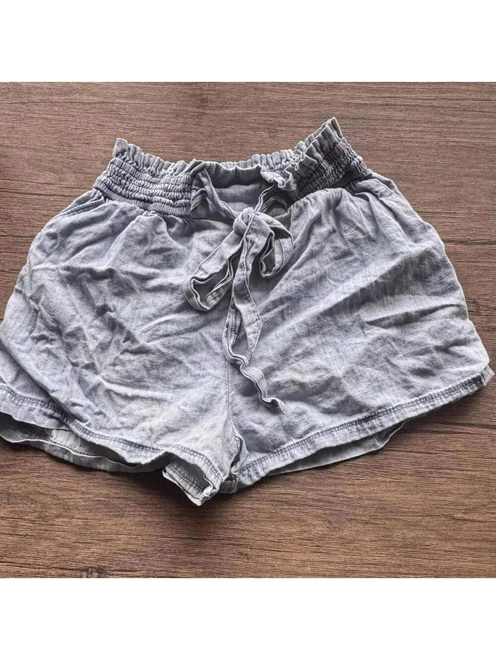 Hollister Co. Women's Grey and Blue Shorts